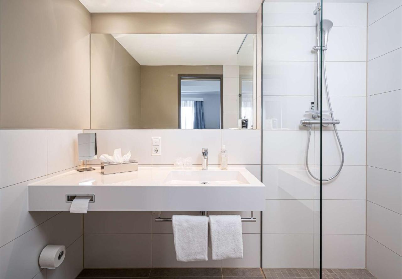Elaya Hotel Oberhausen Ehemals Ana Living Oberhausen By Arthotel Ana Kültér fotó